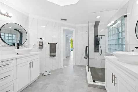 765 Bayside Lane Weston FL 33326