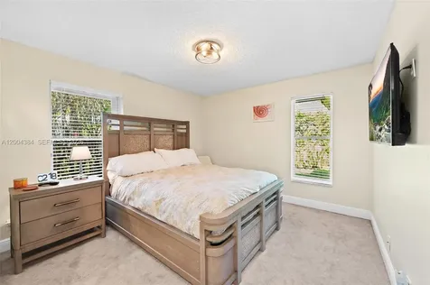 765 Bayside Lane Weston FL 33326