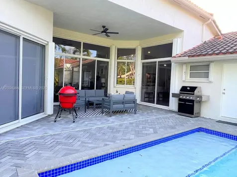 765 Bayside Lane Weston FL 33326