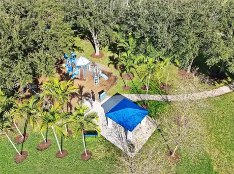 765 Bayside Lane Weston FL 33326