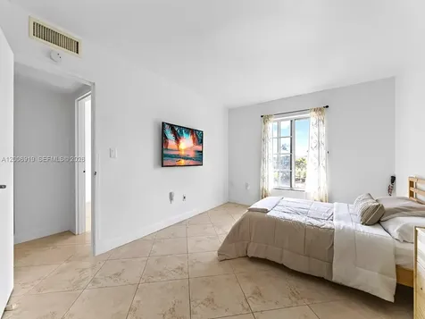 5020 NW 79th Avenue Doral FL 33166