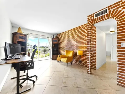 5020 NW 79th Avenue Doral FL 33166