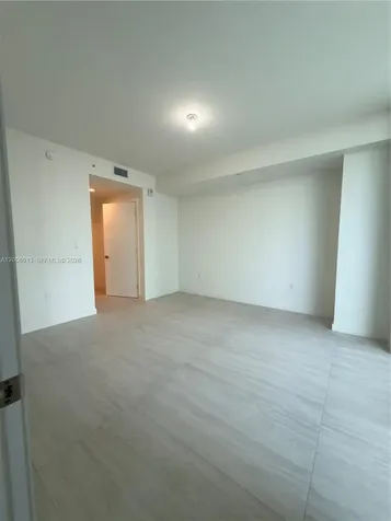 77 SE 5th Street Miami FL 33131