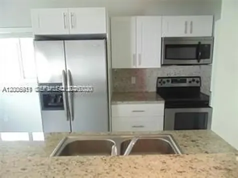 820 3rd Street Miami Beach FL 33139