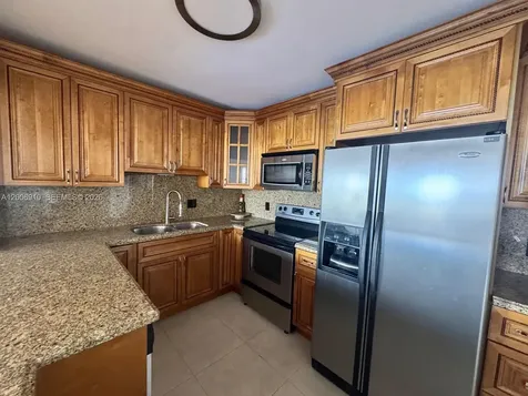 2500 Parkview Drive Hallandale Beach FL 33009