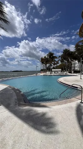 Miami FL 33138