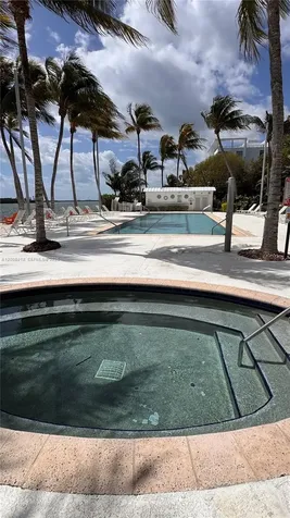 Miami FL 33138
