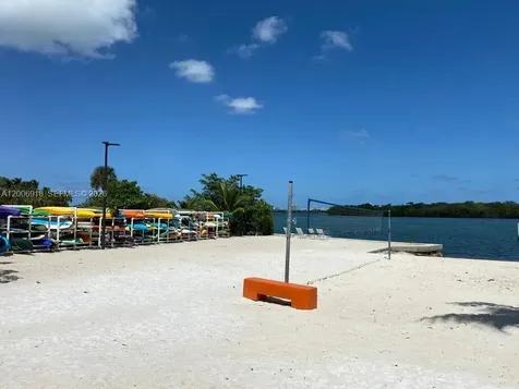 Miami FL 33138