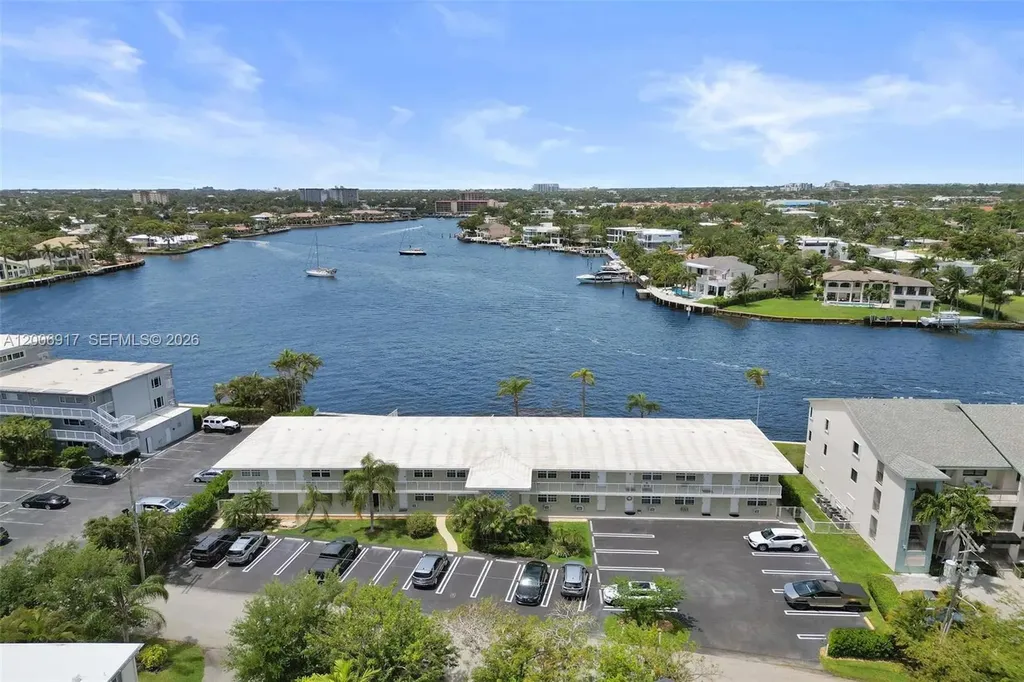 1105 S Riverside Drive Pompano Beach FL 33062