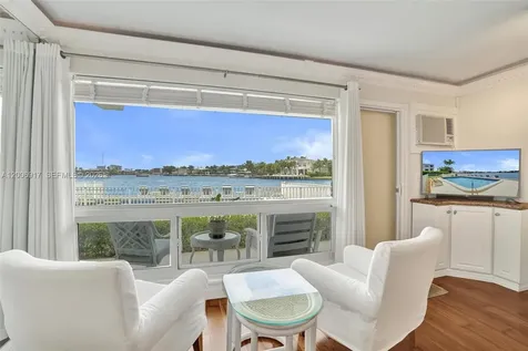 1105 S Riverside Drive Pompano Beach FL 33062