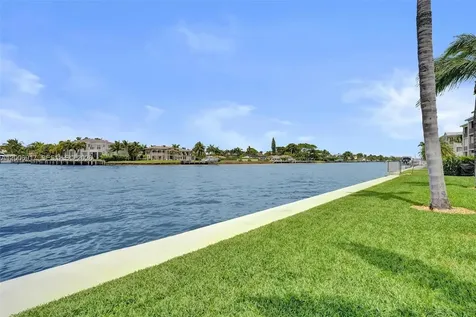 1105 S Riverside Drive Pompano Beach FL 33062