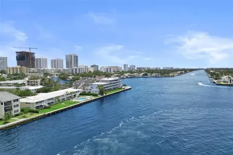 1105 S Riverside Drive Pompano Beach FL 33062