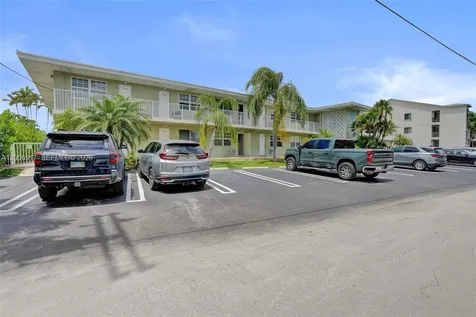 1105 S Riverside Drive Pompano Beach FL 33062