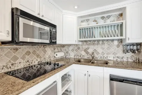 1105 S Riverside Drive Pompano Beach FL 33062