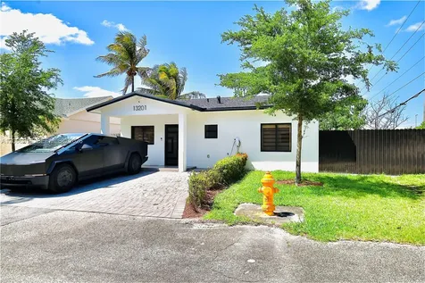 13201 SW 276th Terrace Homestead FL 33032