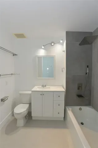 2200 NE 4th Avenue Miami FL 33137