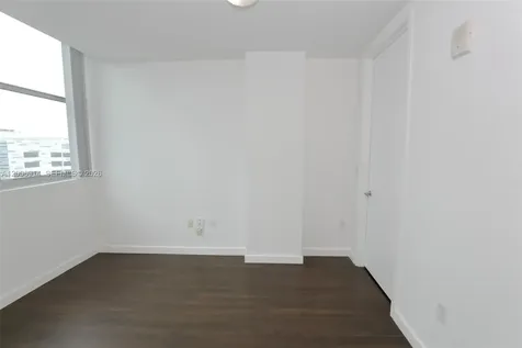 2200 NE 4th Avenue Miami FL 33137