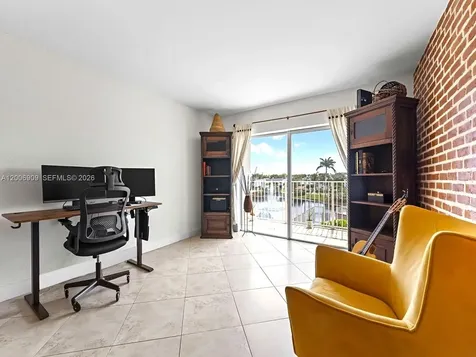 5020 NW 79th Avenue Doral FL 33166