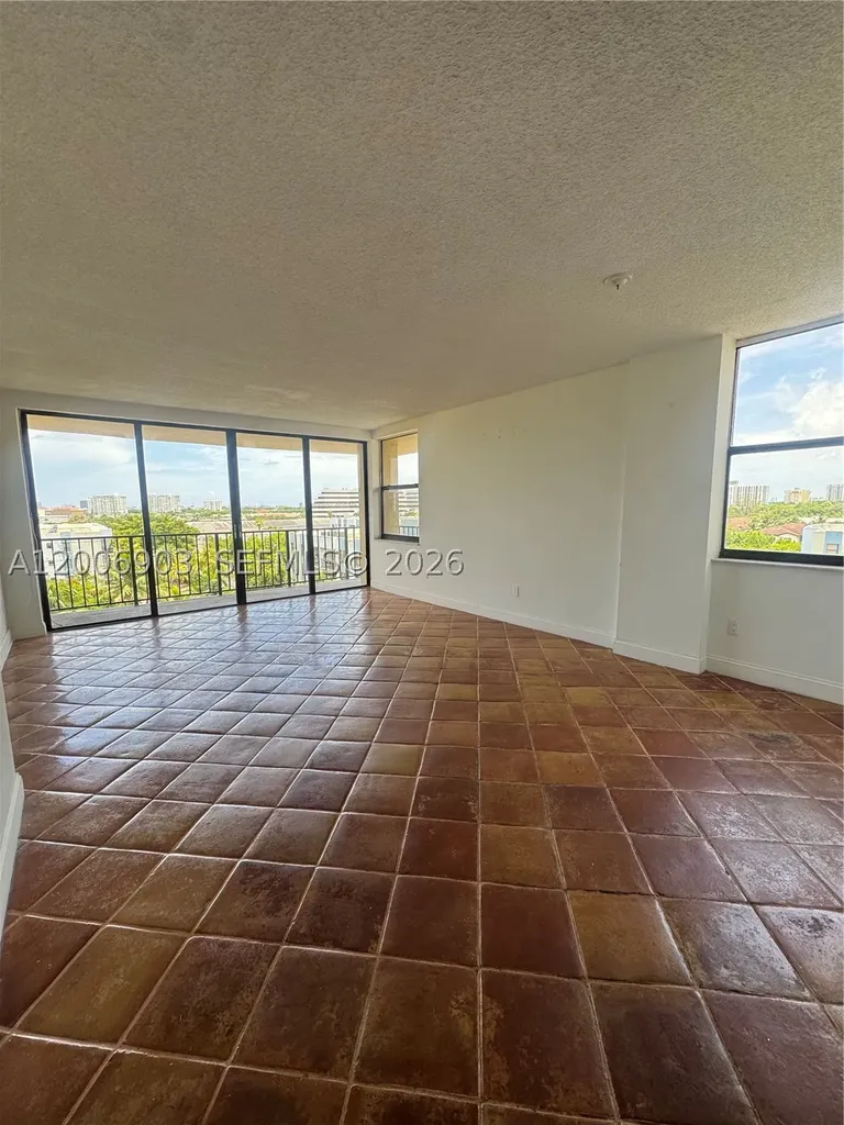 1470 NE 123rd Street North Miami FL 33161