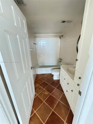 1470 NE 123rd Street North Miami FL 33161