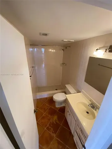 1470 NE 123rd Street North Miami FL 33161