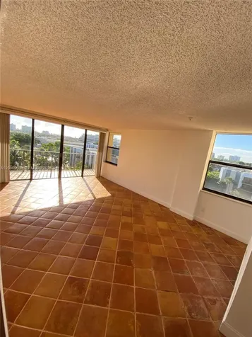 1470 NE 123rd Street North Miami FL 33161