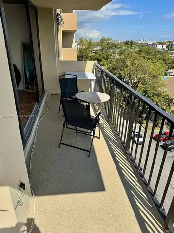 1470 NE 123rd Street North Miami FL 33161