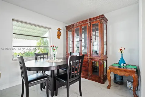 2103 SW 20th Circle Boynton Beach FL 33426