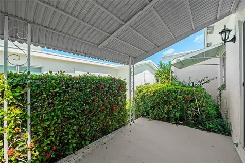 2103 SW 20th Circle Boynton Beach FL 33426