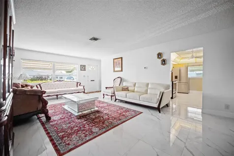 2103 SW 20th Circle Boynton Beach FL 33426