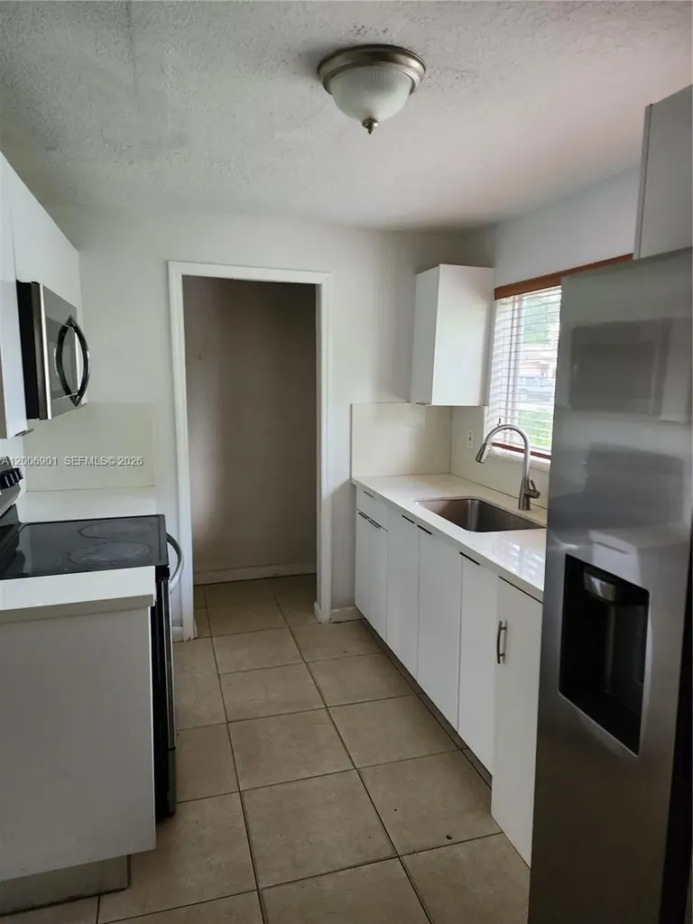 2837 NW 9th Court Fort Lauderdale FL 33311