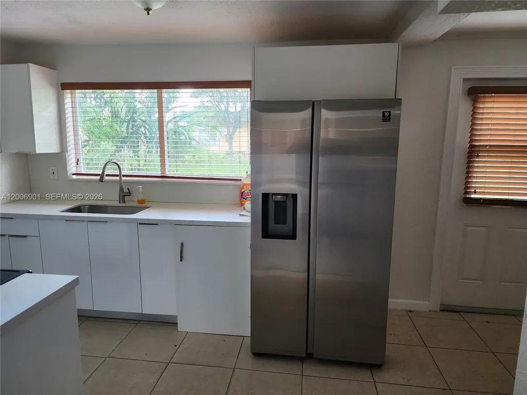2837 NW 9th Court Fort Lauderdale FL 33311