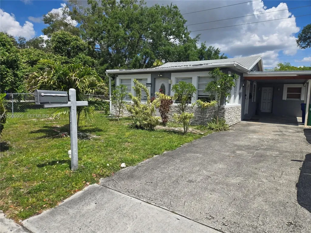 2837 NW 9th Court Fort Lauderdale FL 33311