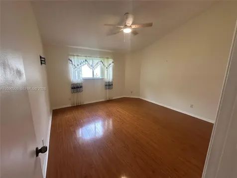 3461 NW 44th Street Oakland Park FL 33309