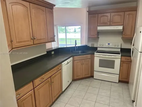 3461 NW 44th Street Oakland Park FL 33309
