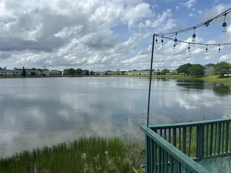 3461 NW 44th Street Oakland Park FL 33309