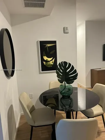 398 NE 5th Street Miami FL 33132