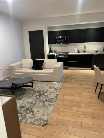 398 NE 5th Street Miami FL 33132