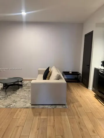 398 NE 5th Street Miami FL 33132