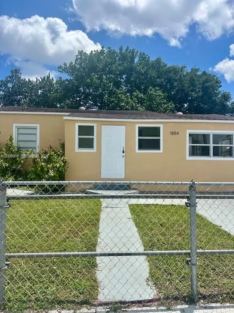1884 NW 52nd Street Miami FL 33142