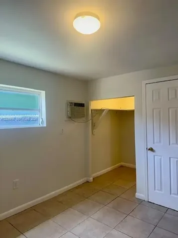 1884 NW 52nd Street Miami FL 33142