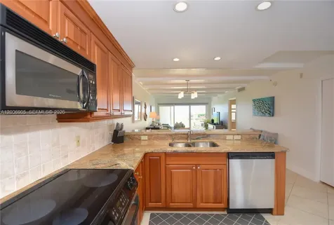 3101 S Ocean Boulevard Highland Beach FL 33487