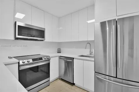 2000 NE 135th Street North Miami FL 33181