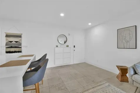 2000 NE 135th Street North Miami FL 33181