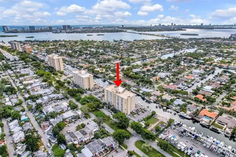 2000 NE 135th Street North Miami FL 33181