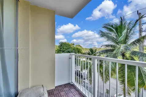 2000 NE 135th Street North Miami FL 33181