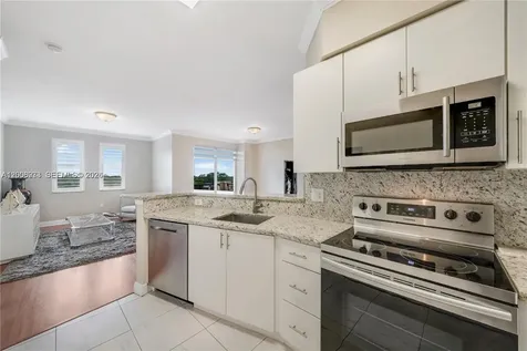 9021 SW 94th Street Miami FL 33176