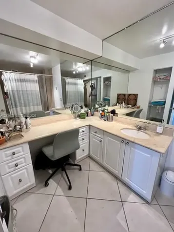 6770 Indian Creek Drive Miami Beach FL 33141