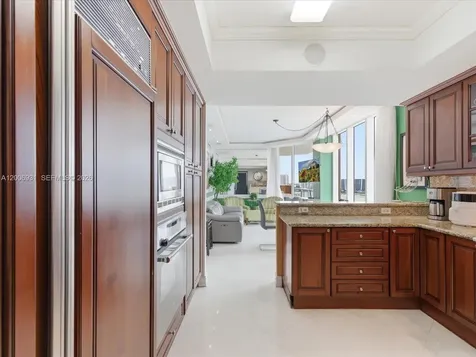 17875 Collins Avenue Sunny Isles Beach FL 33160
