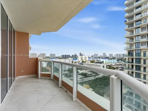 17875 Collins Avenue Sunny Isles Beach FL 33160